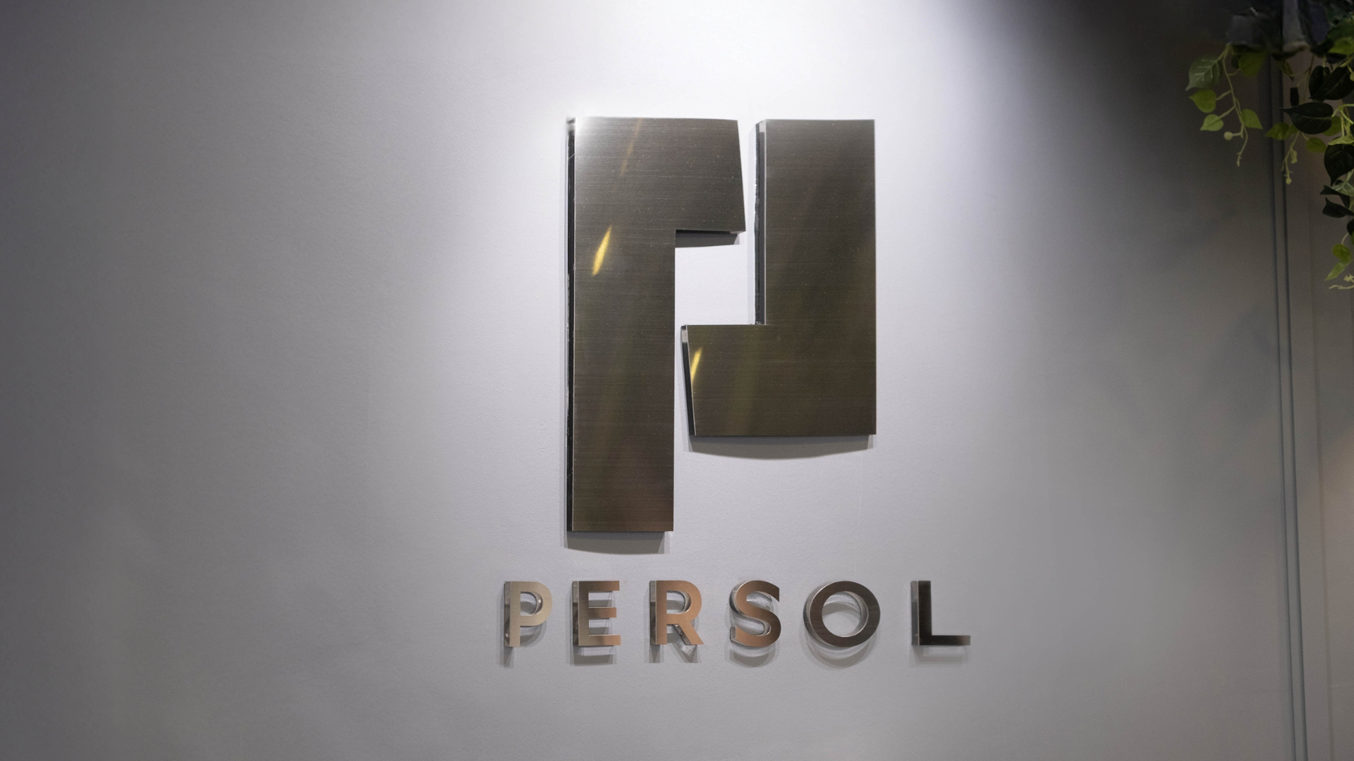 Logo mới của PERSOL đánh dấu một chương mới trên toàn 13 thị trường châu Á Thái Bình Dương