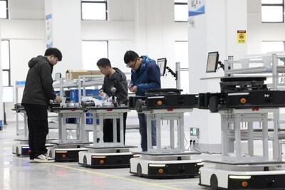 Robot trở thành tâm điểm tại Big Data Expo