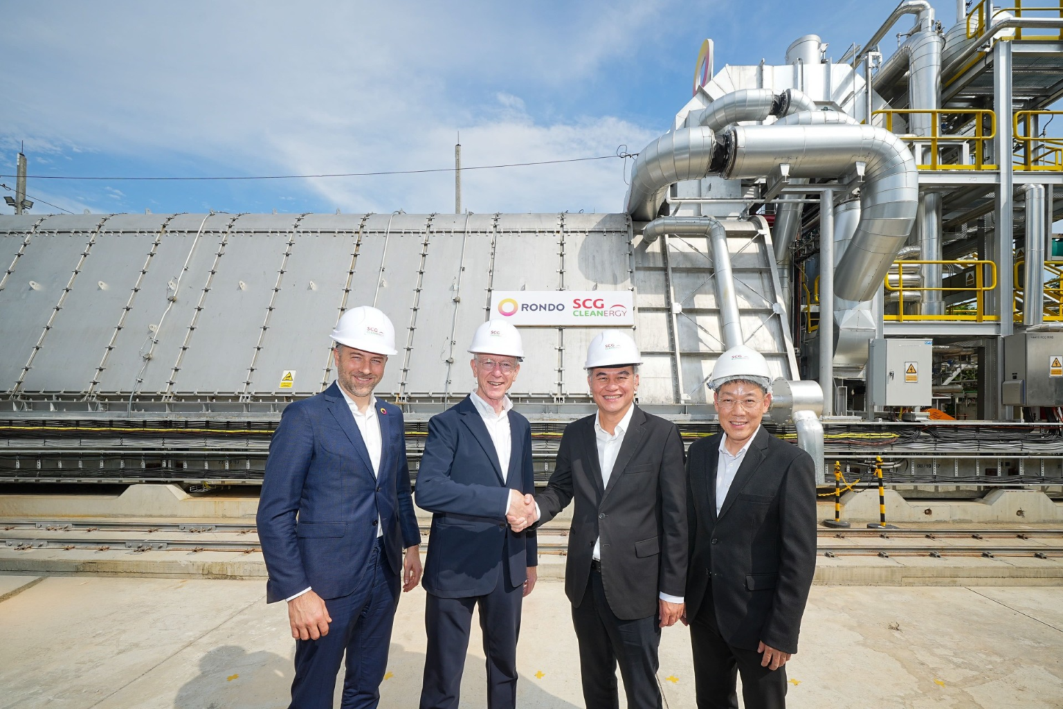 SCG hợp tác với Rondo Energy ra mắt giải pháp lưu trữ năng lượng sạch 24 giờ cho ngành công nghiệp SCG Partners with Rondo Energy To Launch ‘Southeast Asia’s First Industrial Heat Battery’