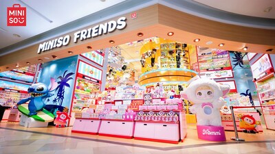 MINISO FRIENDS Lands at Van Hanh Mall with an Exciting Expanded Lineup of Beloved IPs (PRNewsfoto/MINISO)