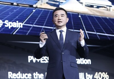 Steven Zhou, President of Smart PV & ESS Product Line, Huawei Digital Power (PRNewsfoto/Huawei Digital Power)